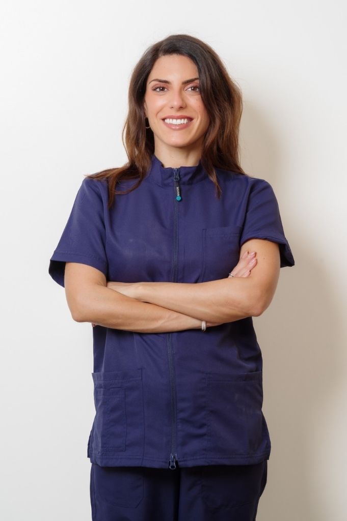La Dott.ssa Noemi Francesca Cesaroni nello studio di Roma Boccea