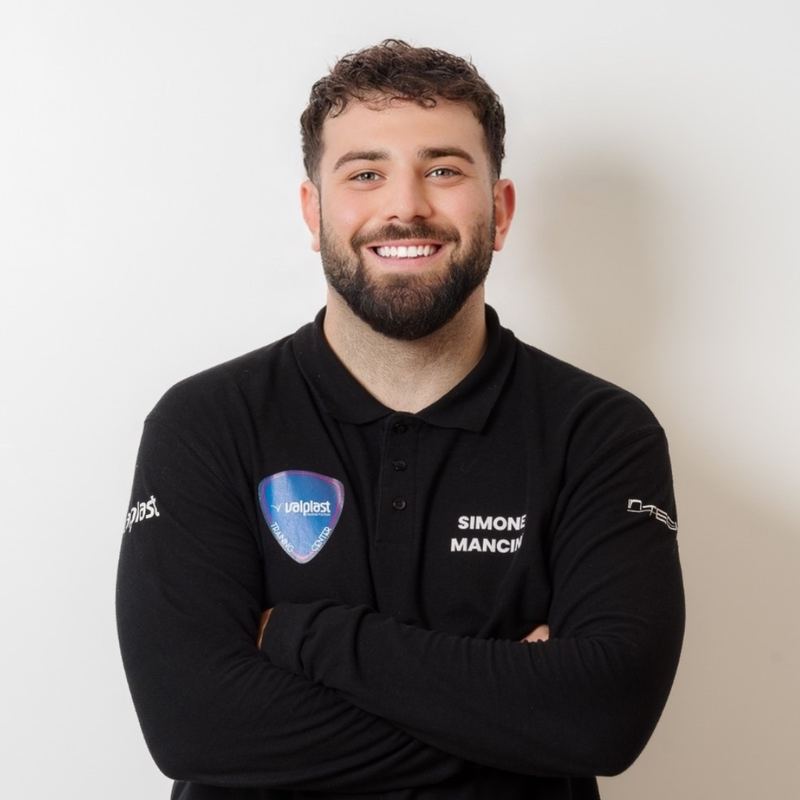 Simone Mancini, odontotecnico